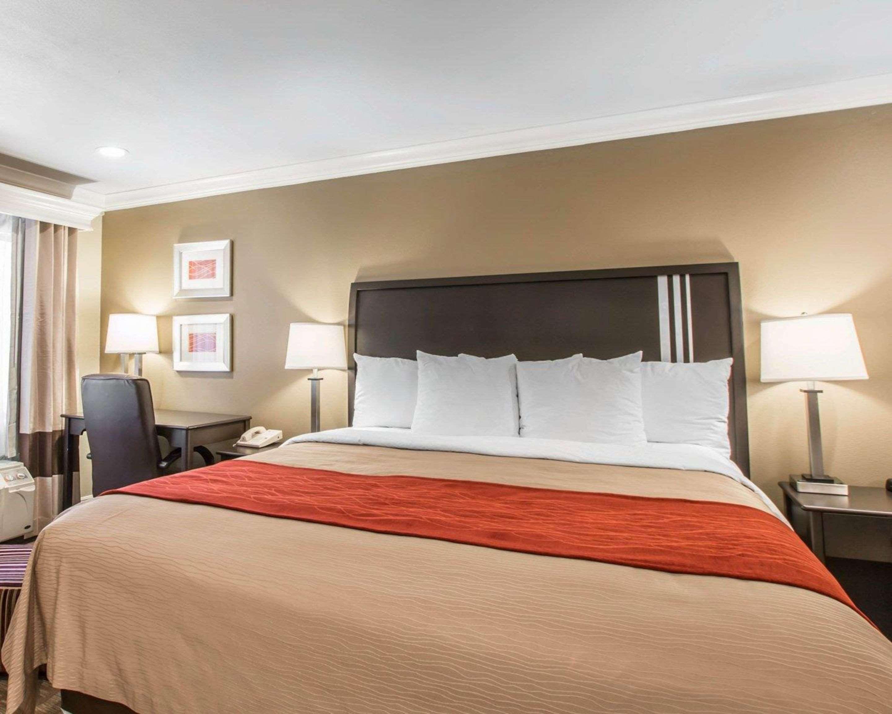 Quality Inn Downey Exterior photo